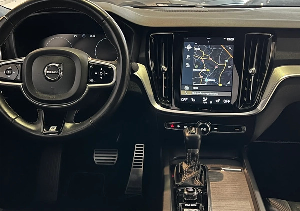 Volvo S60 cena 129900 przebieg: 133000, rok produkcji 2019 z Nasielsk małe 704
